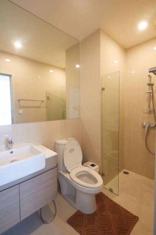 2 bed Condo in Noble Revolve Ratchada Huai Khwang Sub District C10216