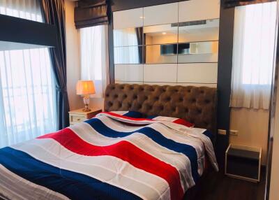 2 bed Condo in Supalai Lite Sathorn - Charoenrat Bangkhlo Sub District C10194