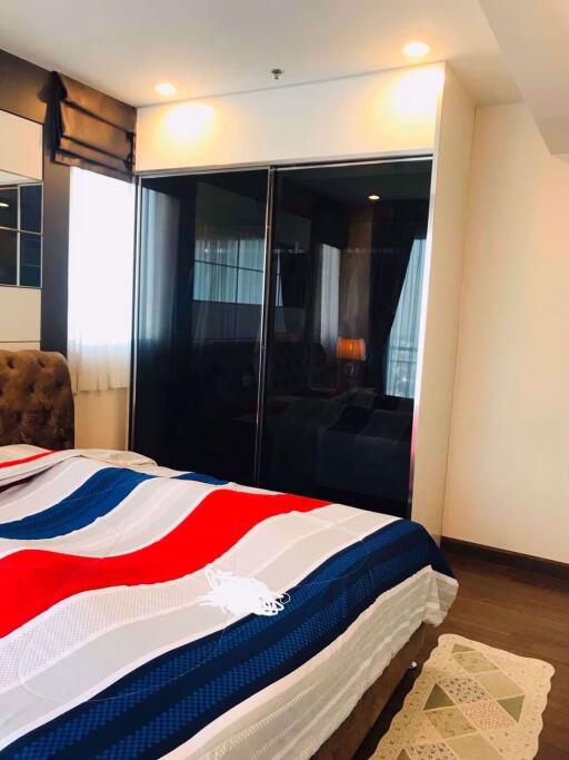 2 bed Condo in Supalai Lite Sathorn - Charoenrat Bangkhlo Sub District C10194