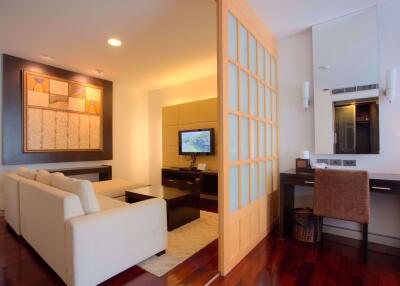 1 bed Condo in Mona Suite Khlong Toei Nuea Sub District C10181