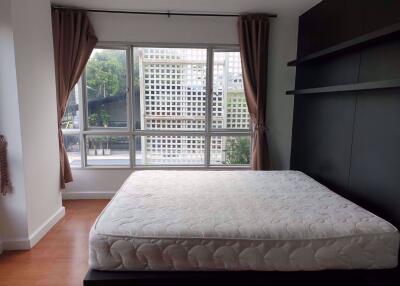 1 bed Condo in Condo One Sathorn Chong Nonsi Sub District C10158