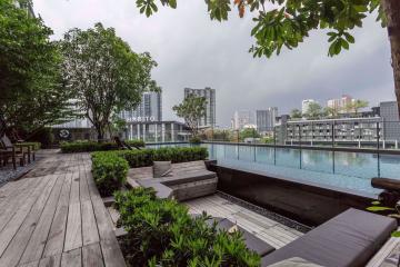 1 bed Condo in The Base Park East Sukhumvit 77 Phrakhanongnuea Sub District C10129