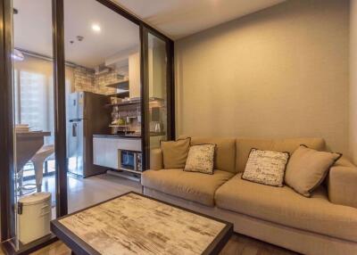 1 bed Condo in The Base Park East Sukhumvit 77 Phrakhanongnuea Sub District C10129