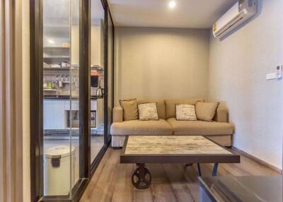 1 bed Condo in The Base Park East Sukhumvit 77 Phrakhanongnuea Sub District C10129