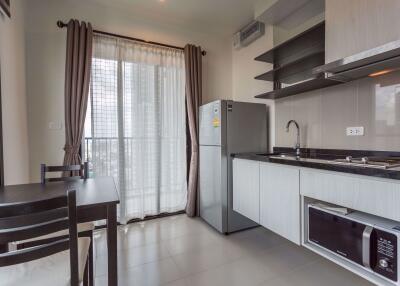 1 bed Condo in The Base Park East Sukhumvit 77 Phrakhanongnuea Sub District C10128