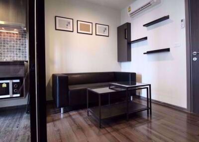 1 bed Condo in The Base Park East Sukhumvit 77 Phrakhanongnuea Sub District C10127