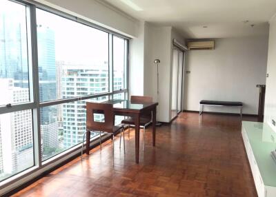 1 bed Condo in Silom Suite Silom Sub District C10113