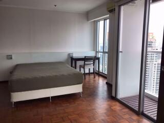 1 bed Condo in Silom Suite Silom Sub District C10113