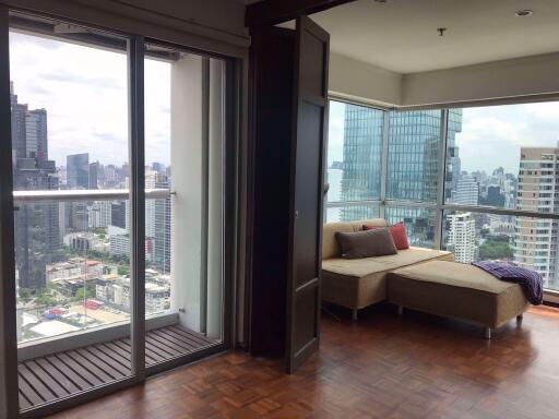 1 bed Condo in Silom Suite Silom Sub District C10113