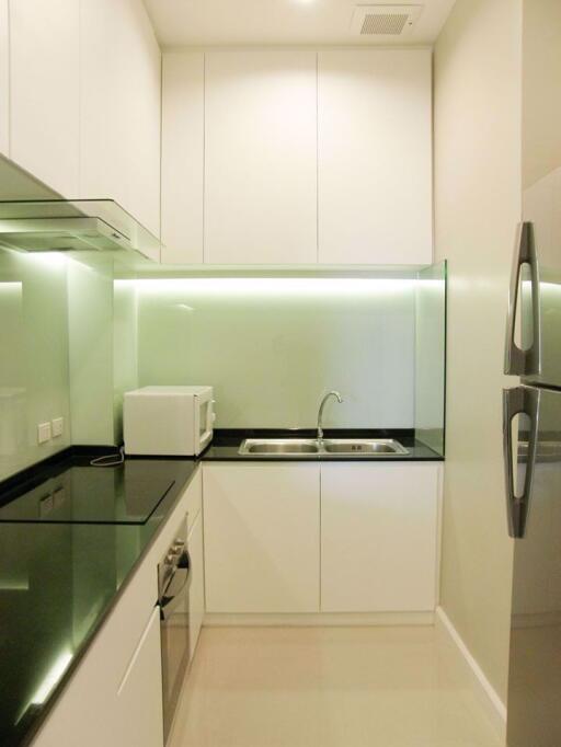 2 bed Condo in Grand Langsuan Lumphini Sub District C10110