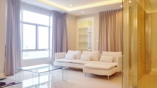 2 bed Condo in Grand Langsuan Lumphini Sub District C10110