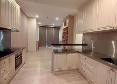 2 bed Condo in Noble Remix Khlongtan Sub District C10099