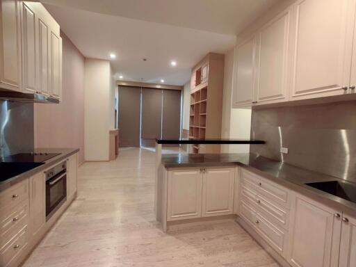 2 bed Condo in Noble Remix Khlongtan Sub District C10099