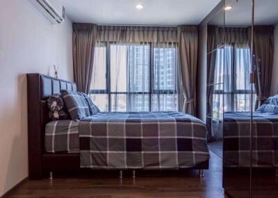 1 bed Condo in The Base Park East Sukhumvit 77 Phrakhanongnuea Sub District C10094