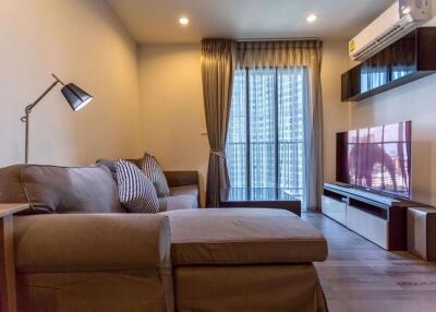 1 bed Condo in The Base Park East Sukhumvit 77 Phrakhanongnuea Sub District C10094