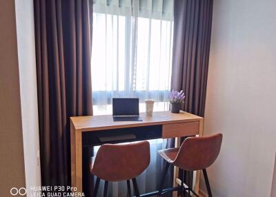 Studio bed Condo in Ideo Sathorn-Wongwian Yai Khlong Ton Sai Sub District C10085