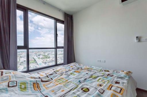 1 bed Condo in The Base Park West Sukhumvit 77 Phrakhanongnuea Sub District C10055