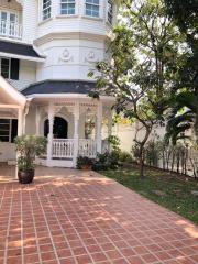 4 bed House in Fantasia Villa 2 Samrong Nuea Sub District H05373