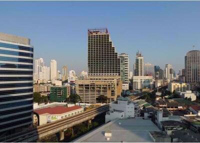 2 bed Condo in CitiSmart Sukhumvit 18 Khlongtoei Sub District C10047