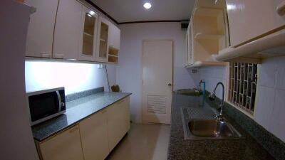 1 bed Condo in Saranjai Mansion Khlongtoei Sub District C10020