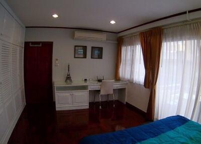 1 bed Condo in Saranjai Mansion Khlongtoei Sub District C10020