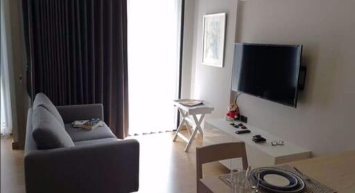 1 bed Condo in FYNN Aree Samsennai Sub District C10018