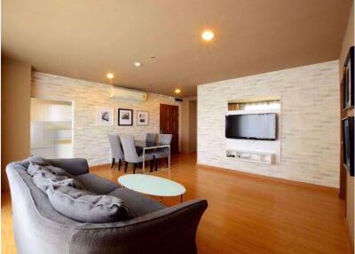 2 bed Condo in Life @ Sukhumvit 65 Phrakhanongnuea Sub District C10011