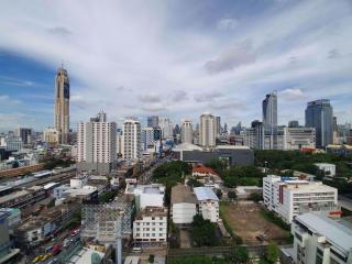 2 bed Condo in Wish Signature Midtown Siam Thanonphayathai Sub District C09980