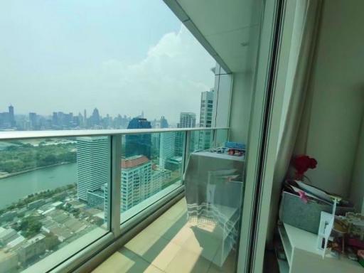 3 bed Condo in Millennium Residence Khlongtoei Sub District C09964