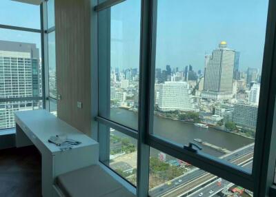 4 bed Penthouse in Baan Sathorn Chaopraya Khlong Ton Sai Sub District P04328