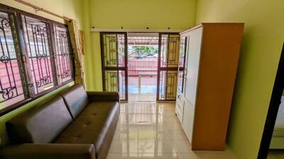 Single House with 2Beds for Sale in Bang Saray