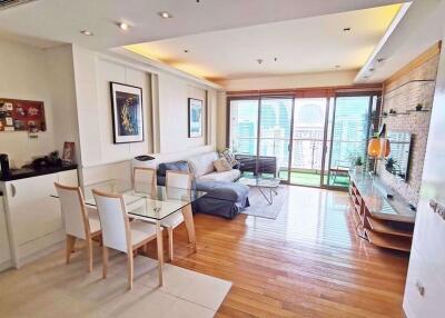 2 bed Condo in The Lakes Khlongtoei Sub District C09914