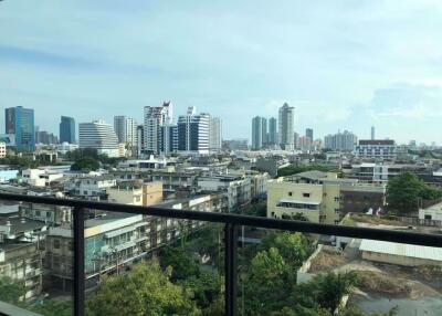 1 bed Condo in The Lofts Yennakart Chong Nonsi Sub District C09910