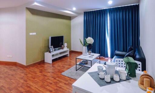 2 bed Condo in Bangkok Horizon Ramkhamhaeng Huamak Sub District C09899