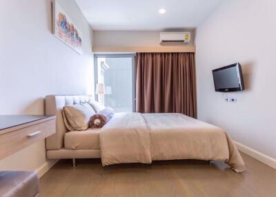 1 bed Condo in The Crest Sukhumvit 34 Khlongtan Sub District C09888