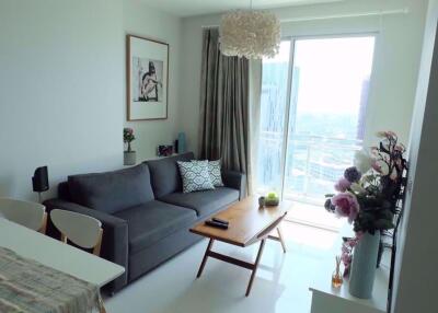 2 bed Condo in The Bloom Sukhumvit 71 Phrakhanongnuea Sub District C09870