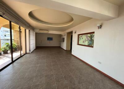 1Bed Unfurnished for Sale in Sombat Condo