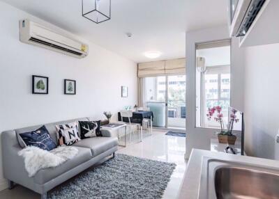 1 bed Condo in The Clover Khlong Tan Nuea Sub District C09856