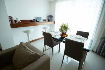 3 bed Condo in Thavee Yindee Residence Khlong Tan Nuea Sub District C09852