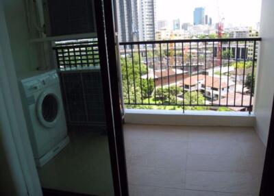 1 bed Condo in 59 Heritage Khlong Tan Nuea Sub District C09841