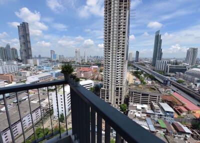 1 bed Condo in Rhythm Sathorn Yan Nawa Sub District C09829