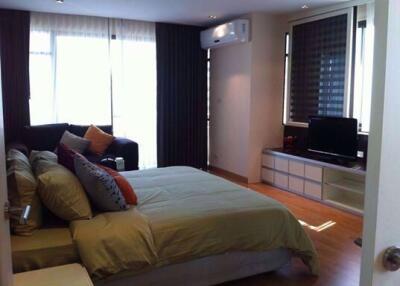 1 bed Condo in Nantiruj Tower Khlongtoei Sub District C09826