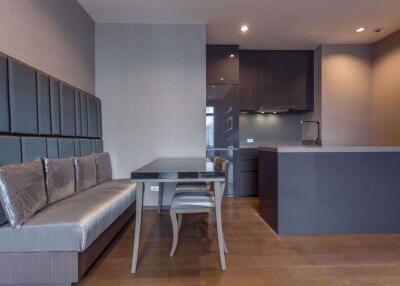 2 bed Condo in The Diplomat Sathorn Silom Sub District C09775