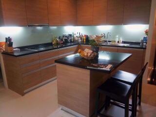 3 bed Condo in D