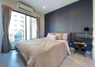 2 bed Condo in Ideo Mobi Rama 9 Huai Khwang Sub District C09760