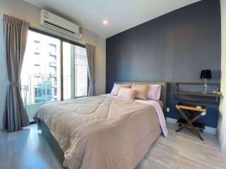 2 bed Condo in Ideo Mobi Rama 9 Huai Khwang Sub District C09760