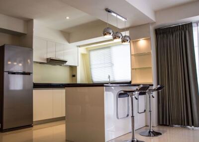 1 bed Condo in Diamond Tower Silom Sub District C09759