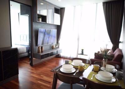 2 bed Condo in Wish Signature Midtown Siam Thanonphayathai Sub District C09752