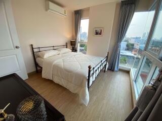 2 bed Condo in The Light New York Bangchak Sub District C09748