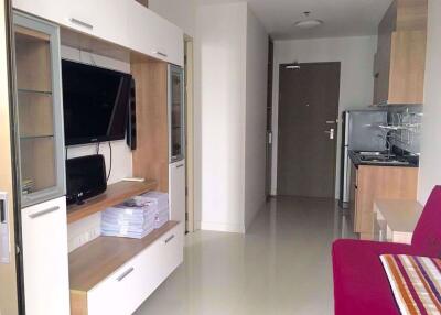 1 bed Condo in Ideo Sathorn-Taksin Banglamphulang Sub District C09740